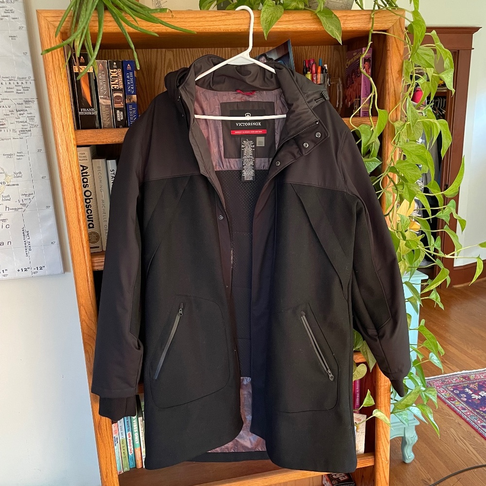 Victorinox Men’s Large Torre Parka Winter Jacket